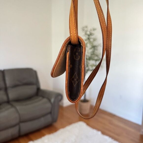 ✅AUTHENTIC✅LOUIS VUITTON TWIN PM - Picture 7 of 14